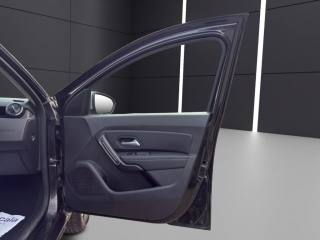 DACIA Duster usata, con Touch screen