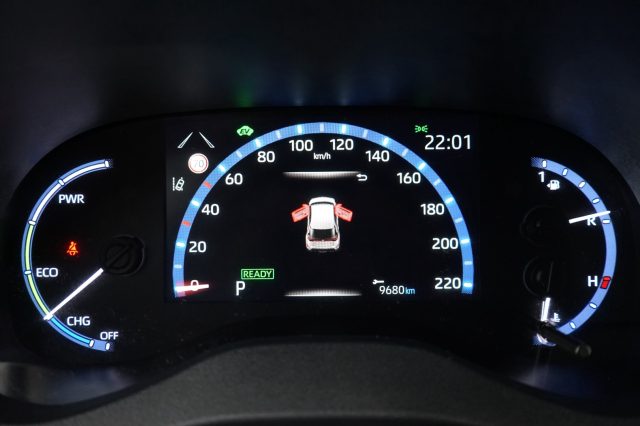 TOYOTA Yaris Cross usata 35