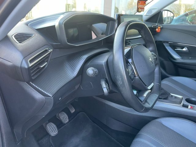 PEUGEOT 2008 usata, con Fari LED