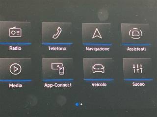 VOLKSWAGEN T-Roc usata, con Autoradio digitale