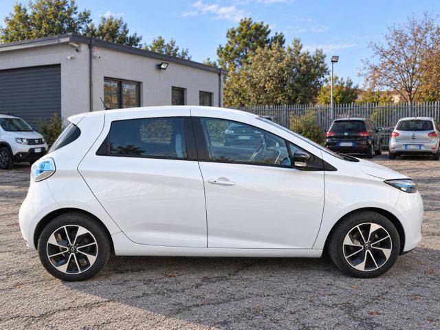 RENAULT ZOE usata, con Alzacristalli elettrici
