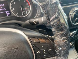 MERCEDES-BENZ B 180 usata, con Sedile posteriore sdoppiato