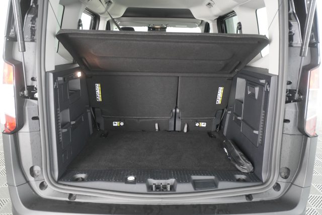 FORD Tourneo Courier usata 11