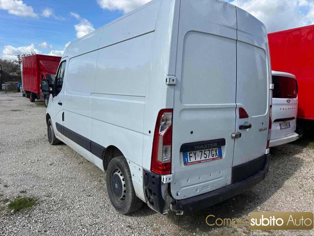 RENAULT Master usata, con Autoradio