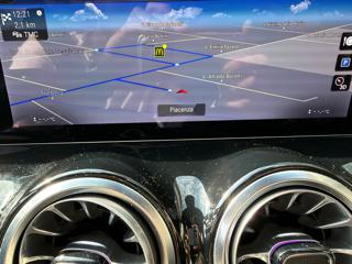 MERCEDES-BENZ GLB 200 usata, con Controllo trazione