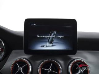 MERCEDES-BENZ GLA 200 usata 14