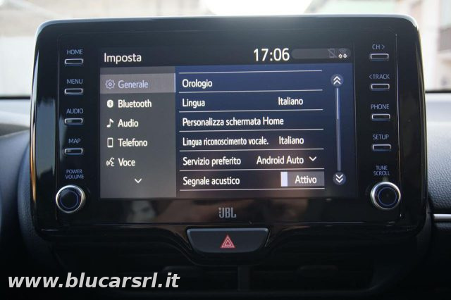 TOYOTA Yaris usata, con Specchietti laterali elettrici