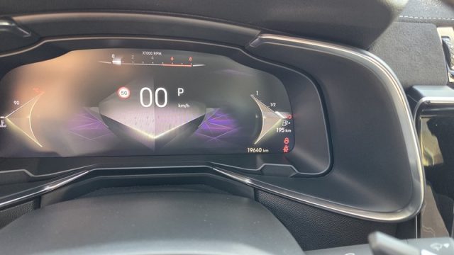 DS AUTOMOBILES DS 7 usata, con Volante in pelle