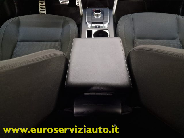 LAND ROVER Discovery Sport usata, con Sedile posteriore sdoppiato
