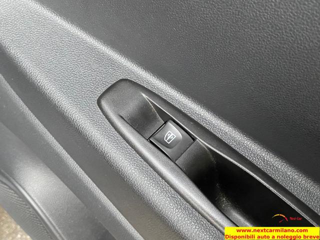 RENAULT Captur usata 60