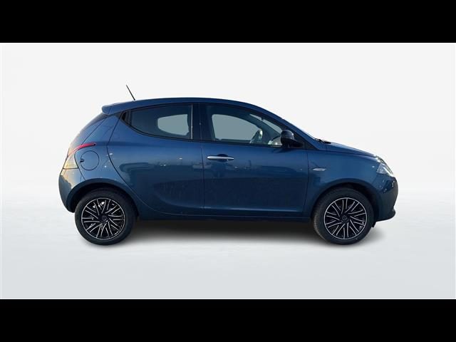 LANCIA Ypsilon usata, con Airbag laterali