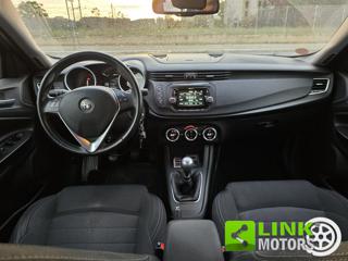 ALFA ROMEO Giulietta usata, con Sensori di parcheggio anteriori