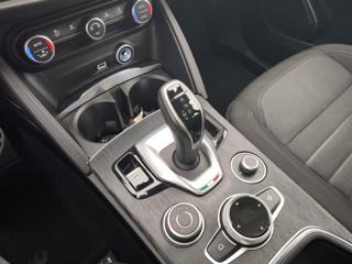 ALFA ROMEO Stelvio usata, con Sistema di navigazione