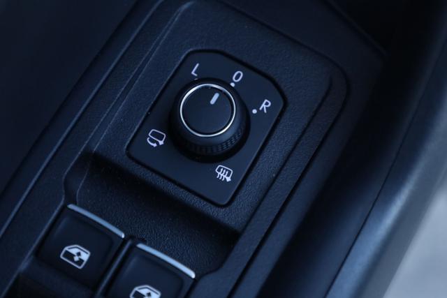 VOLKSWAGEN T-Roc usata, con Sensori di parcheggio anteriori