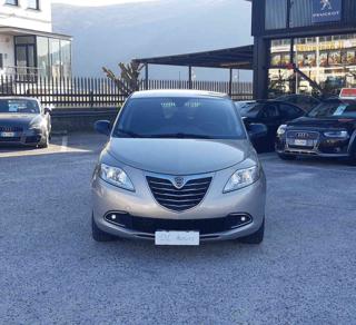 LANCIA Ypsilon usata, con Airbag