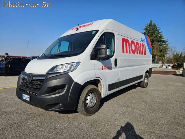 OPEL Movano usata, con Airbag