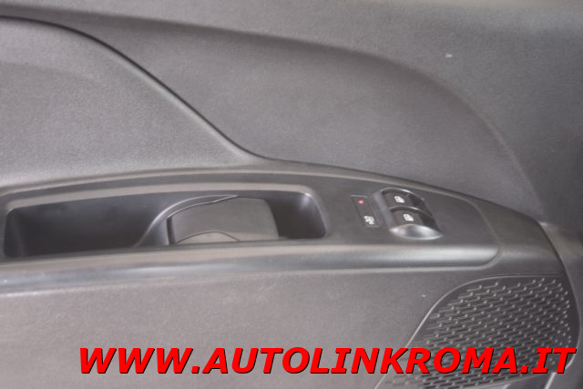 FIAT Doblo usata, con USB