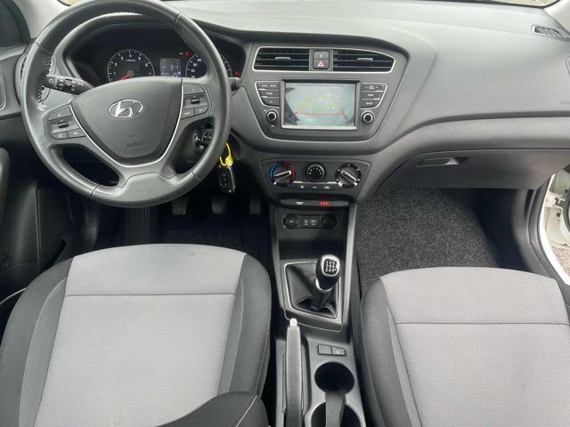 HYUNDAI i20 usata, con ESP
