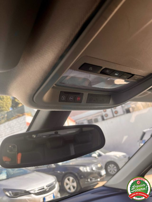 OPEL Astra usata, con Chiusura centralizzata