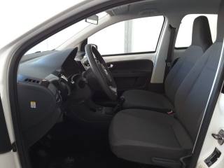 VOLKSWAGEN up! usata, con Alzacristalli elettrici
