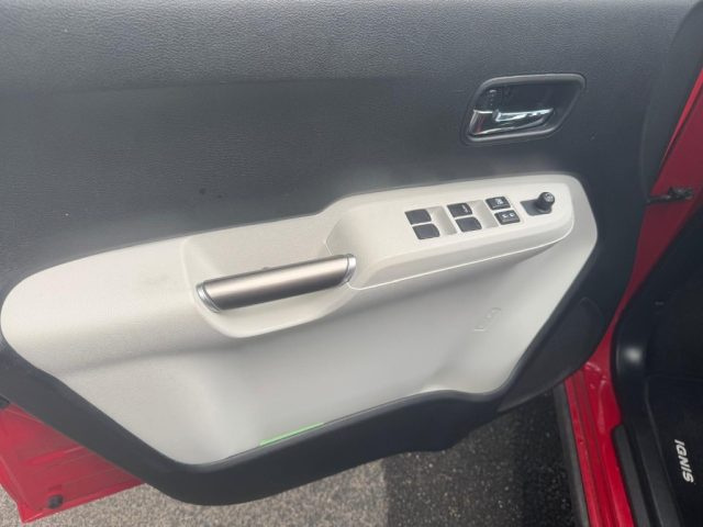 SUZUKI Ignis usata, con Controllo elettronico della corsia