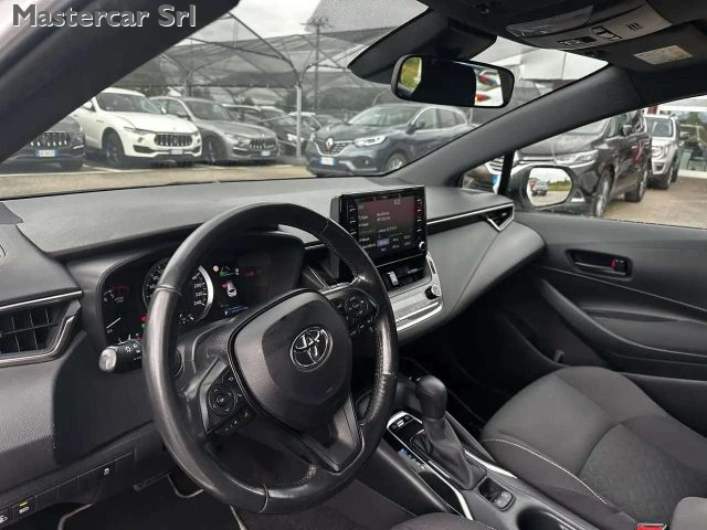 TOYOTA Corolla usata, con Volante multifunzione