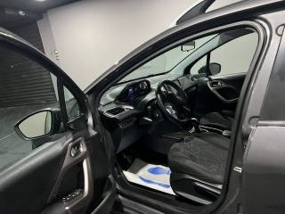 PEUGEOT 2008 usata, con Autoradio