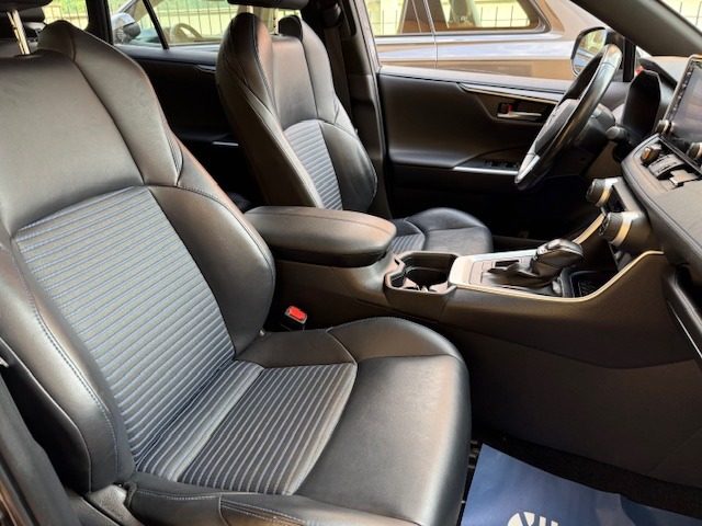 TOYOTA RAV 4 usata, con Cruise Control