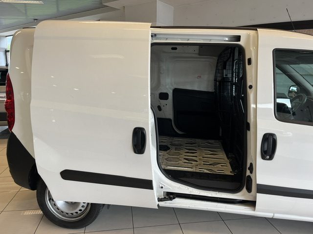 FIAT Doblo usata 17