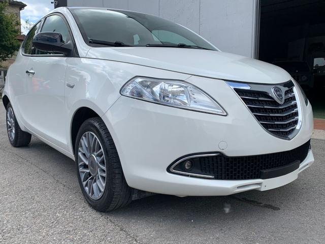 LANCIA Ypsilon usata, con Airbag