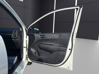 KIA Picanto usata, con Sedile posteriore sdoppiato
