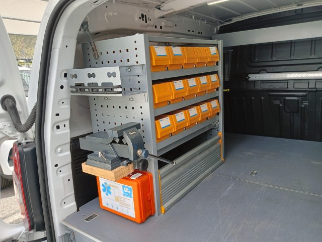 OPEL Combo usata, con Chiusura centralizzata telecomandata