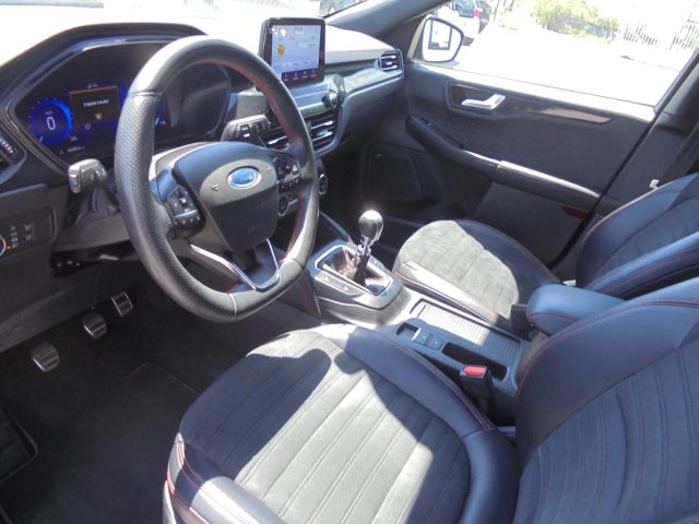 FORD Kuga usata, con Specchietti laterali elettrici