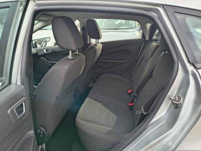 FORD Fiesta usata, con ESP