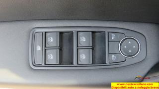RENAULT Captur usata, con Schermo multifunzione interamente digitale