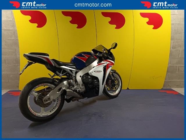 HONDA CBR 1000 RR usata 3