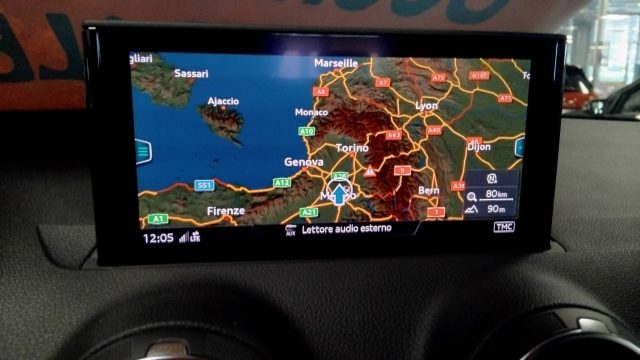 AUDI Q2 usata, con Specchietti laterali elettrici