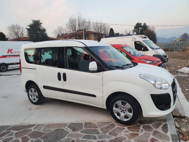 FIAT Doblo usata, con Alzacristalli elettrici