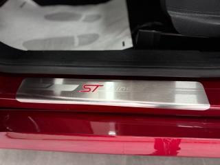 FORD EcoSport usata, con Bluetooth