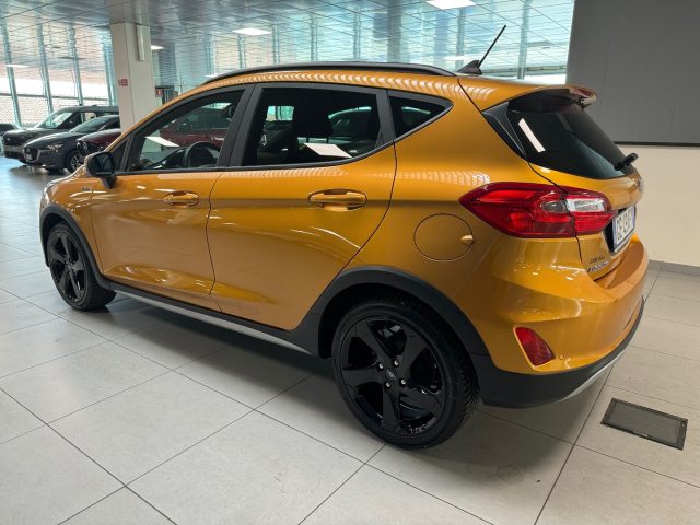 FORD Fiesta usata, con Autoradio