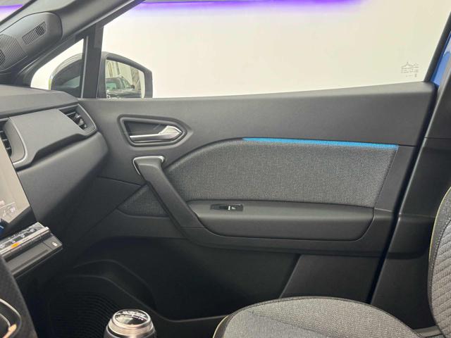 RENAULT Captur usata, con Autoradio digitale