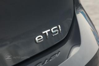 VOLKSWAGEN Golf usata, con Touch screen