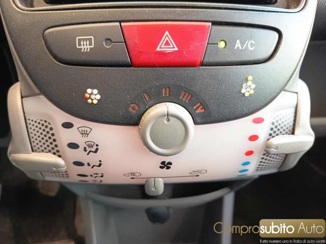 PEUGEOT 107 usata 12