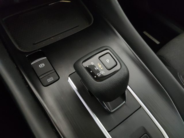 NISSAN Qashqai usata, con USB