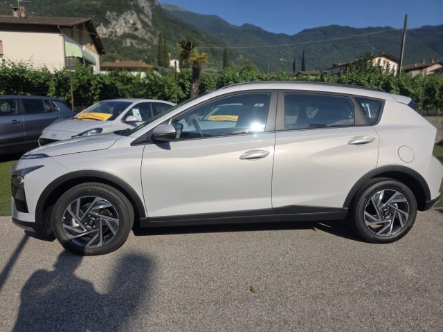 HYUNDAI Bayon usata, con Airbag