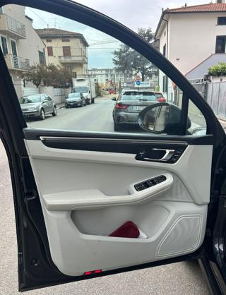 PORSCHE Macan usata, con Controllo vocale