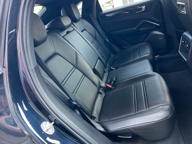 PORSCHE Cayenne usata, con Boardcomputer