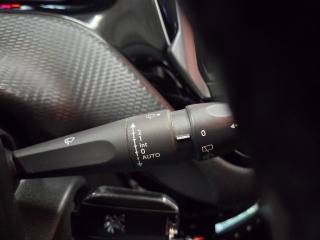 PEUGEOT 208 usata, con Luci diurne