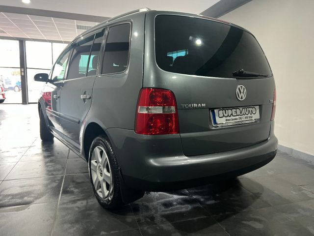 VOLKSWAGEN Touran usata, con Alzacristalli elettrici