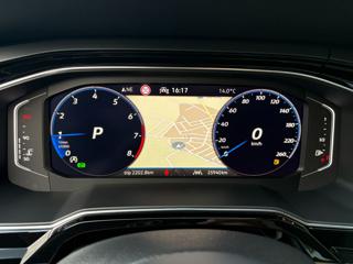 VOLKSWAGEN Taigo usata, con Fari LED